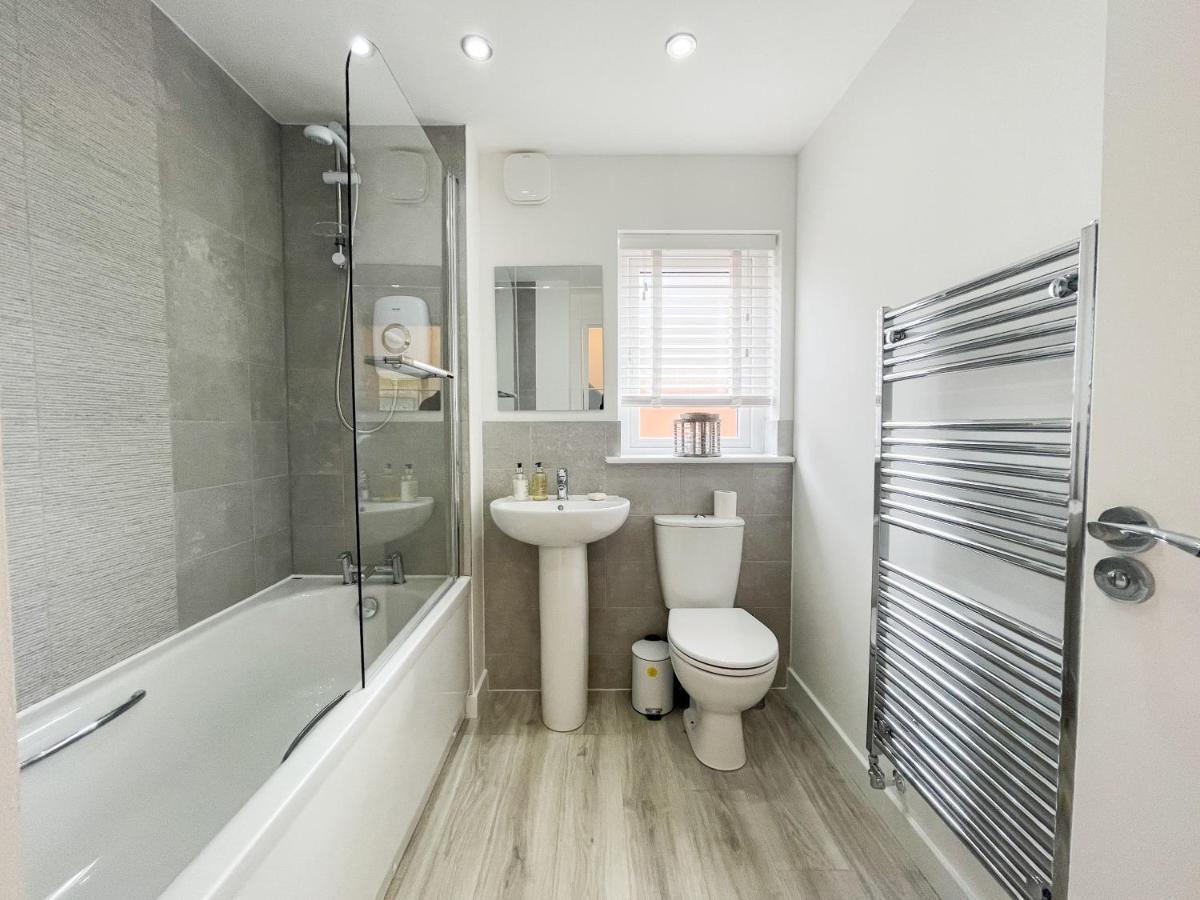 Newly Developed 3 Bedroom Home Glasgow Dış mekan fotoğraf