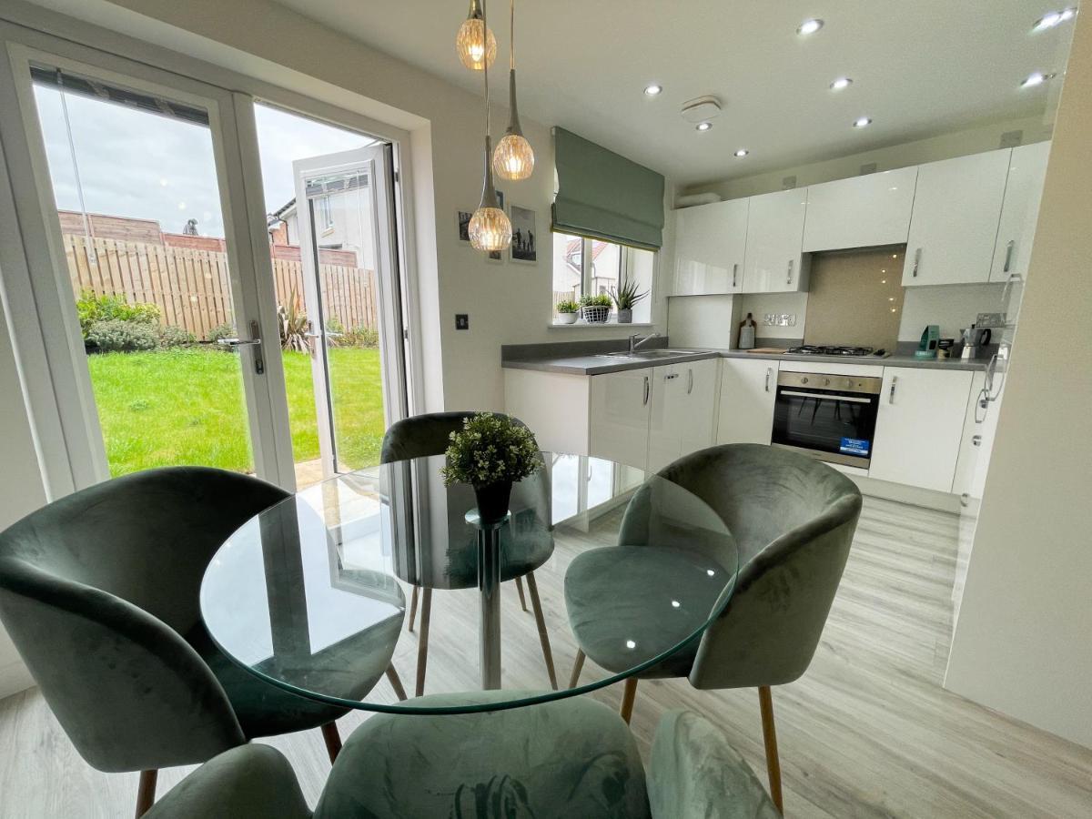 Newly Developed 3 Bedroom Home Glasgow Dış mekan fotoğraf